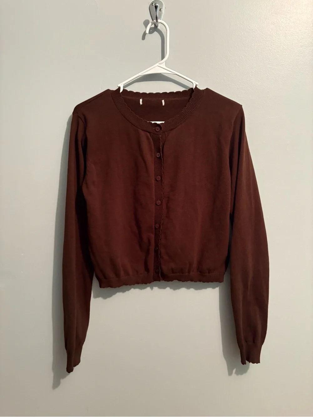 Chocolate Brown Cropped Button-Front Cardigan Scalloped Hem Women’s Size Small - Picture 2 of 8